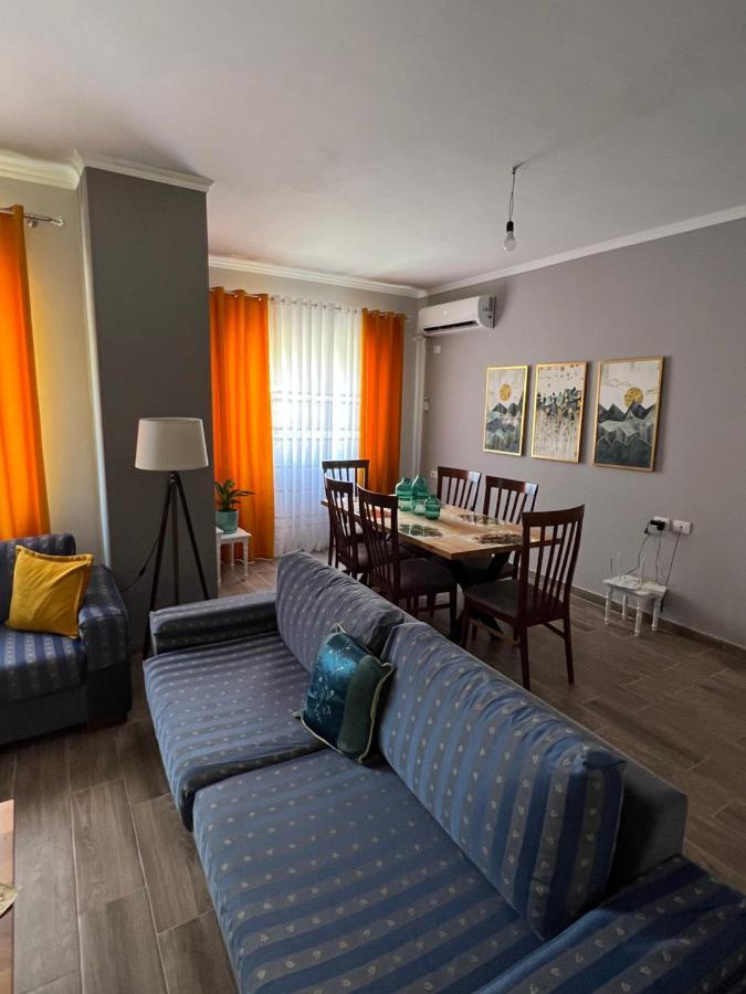 Rent Room Vlora Exterior photo